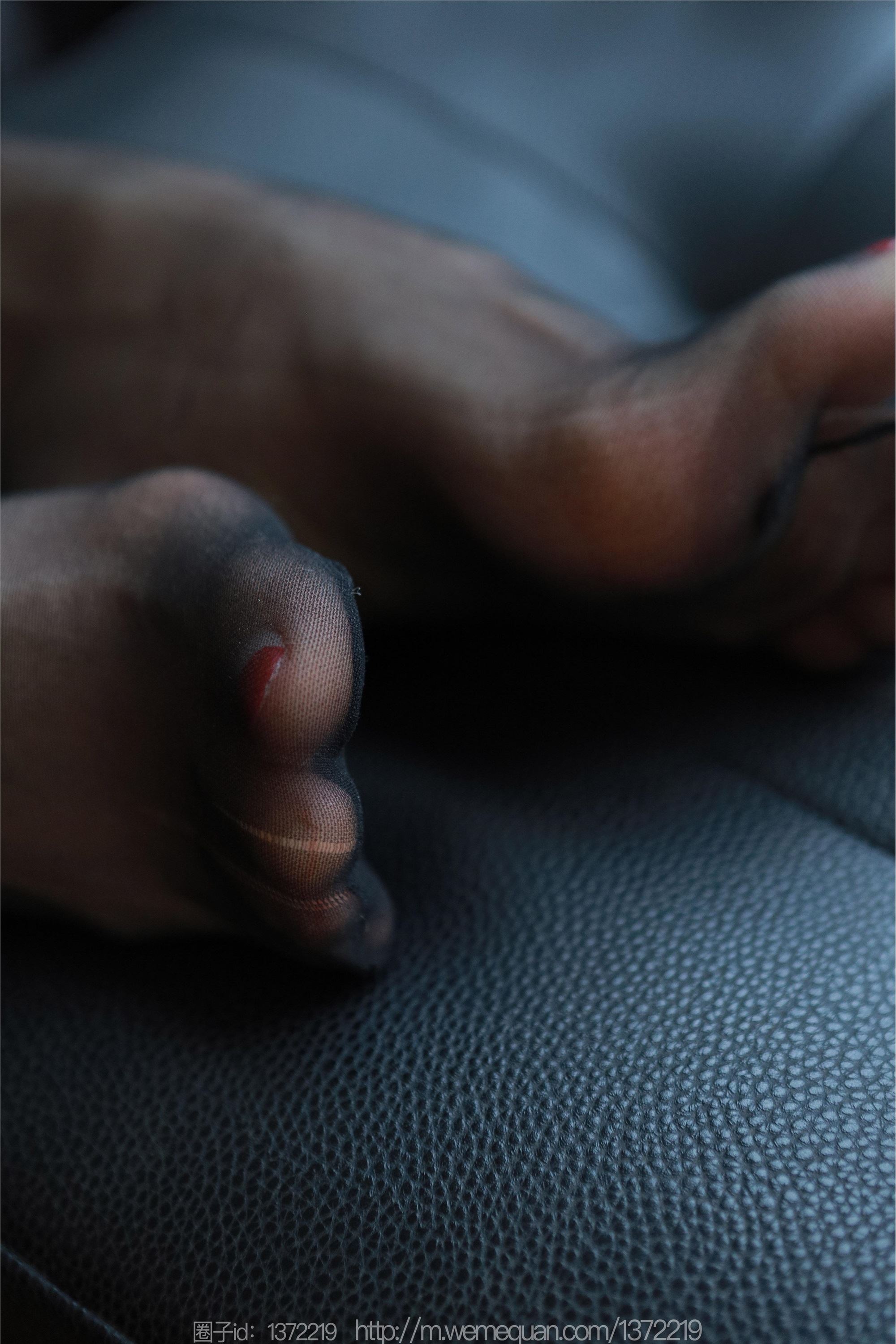 IESS异思趣向  2023.02.08 丝享家 1355 兔兔《红裙女神 (上)》